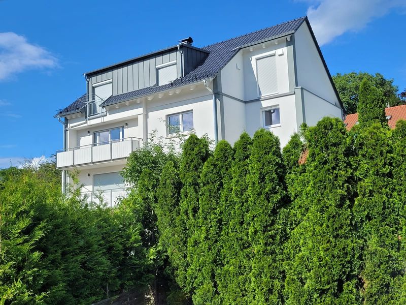Neuwertige 1-Zimmerwohnung mit EBK, WA/WT- Aalen-Unterkochen
